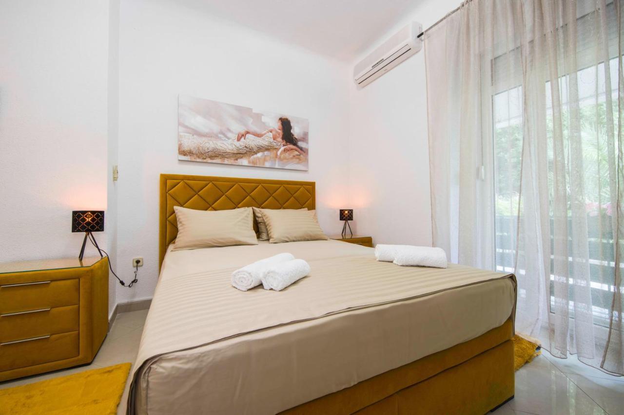 Apartment Alice Central Luxe Split Exterior foto